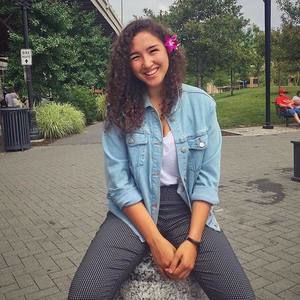 Meet your Posher, Sabrina